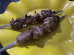-烤肉小伙烤肉店