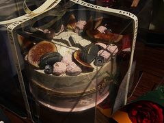 -小苍兰风铃草·礼物蛋糕(沈阳店)