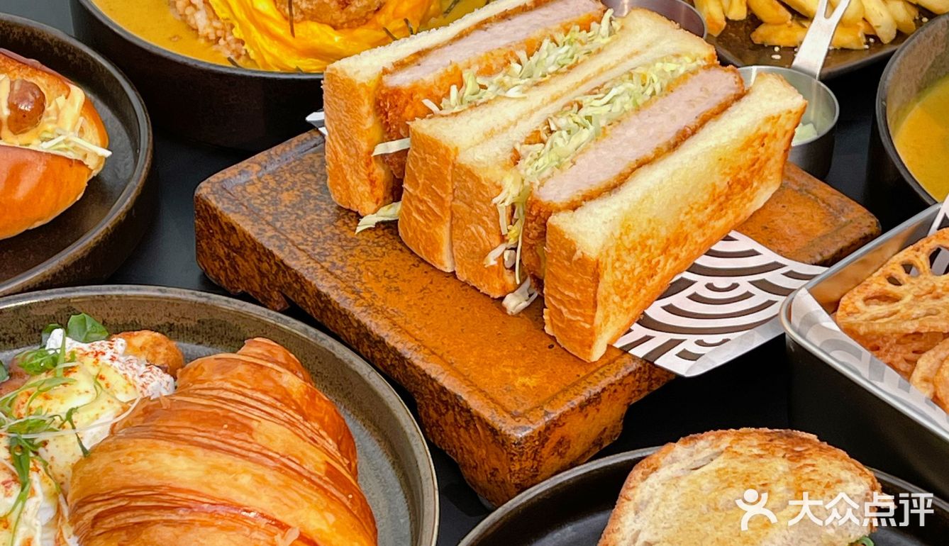 郑州首家️日式brunch满满高级感大家快来打卡