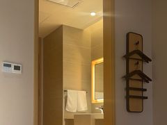 -全季酒店(上海大宁灵石公园店)