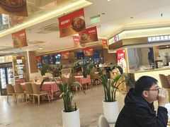 大堂-西贝莜面村(上海百联西郊店)