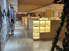 -碧中海汤泉汗蒸酒店