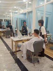 点击看大图 -YESIDO椰岛造型烫发染发