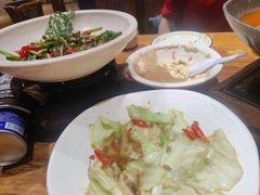 -老滇山寨•云南特色菜•地方菜•民族风情歌舞表演(金碧店)