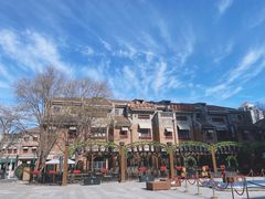 -塞纳河法国餐厅(意式风情街店)