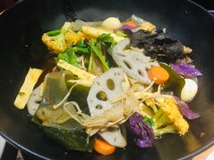 -万记麻辣烫国展总店