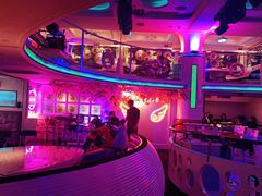 -巴特餐饮6加1音乐餐吧·新疆菜