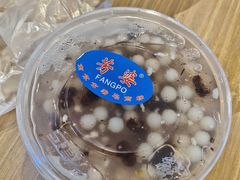 -芳婆糕团店(王府大街店)