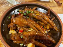 -霄汉牛三鲜湖北砂锅菜(万松园2店)