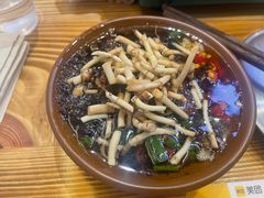 -黔二妞地摊火锅(龙华清湖店)