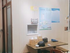 大堂-官塘陈记鱼生·潮汕砂锅粥·牛肉火锅(潮枫路总店)