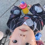 我记得是绑在了边上，然后让它化解