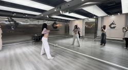 点击看大图 -泫舞舞蹈工作室