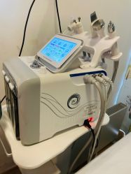 -颜健问题肌修复中心