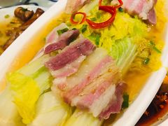 咸肉鸡汁娃娃菜-卢大鲜鱼头捞饭(美利广场店)