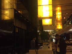 -上海龙之梦万丽酒店