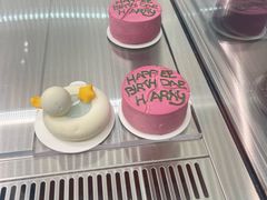 -好利来(上海虹桥新天地Lab主题店)