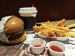 -The Habit Burger Grill 哈比特汉堡(爱琴海店)