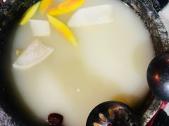 -墨脱石锅椰子鸡•香草鸭•东山羊(大东海店)