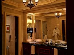 -广州富力丽思卡尔顿酒店