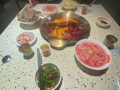-红九格老火锅(三峡广场店)