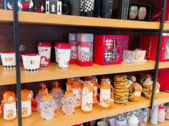 零售区-星巴克(广州东圃天银店)