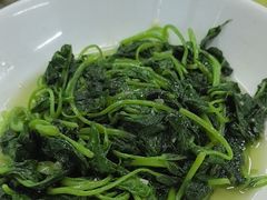 -南沙辉记烧鸡·荔枝木炭火吊烧(旧镇店)