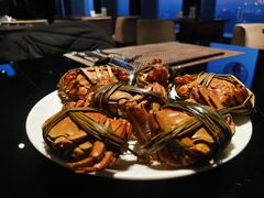 河蟹-唐拉雅秀酒店-西锦汇空中BBQ·思创餐厅