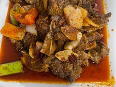 -何猫特色黄焖羊肉