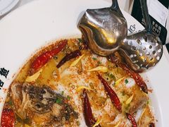 -渔语鱼酸菜鱼新川菜(来福士店)