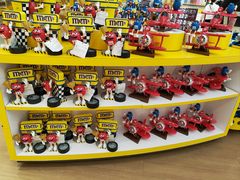 -m豆巧克力世界(上海世茂广场店)