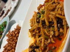 鱼香肉丝-渝信川菜(长安店)