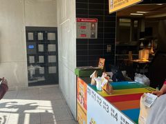 -麦当劳(中二横路店)