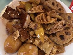 -老鼎万春卤菜(五代传承创始老店)