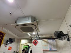 -叶新小吃店(来凤小区总店)