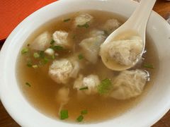 -张阿三馄饨店