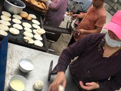 -老西关黄老太牛肉烧饼