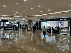 -港汇恒隆广场