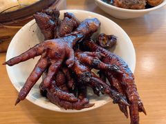 -佬钱湾仔(衣裳街店)