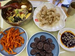 -服务大楼冷面(延大店)