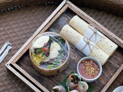 -瑰丽酒店·海吧·天际下午茶·现场DJ·天台酒吧