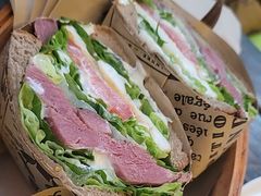 -萤火虫咖啡(砖著店)