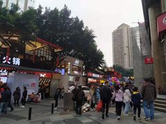 -八一好吃街·高品美食广场