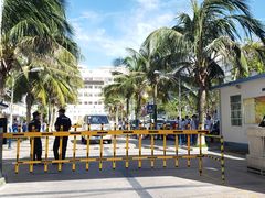 -海口市第一中学