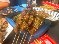 -许哥东北烧烤·铁丳烤串·宫后夹肉(繁花中心店)