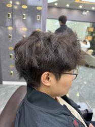 -藤野造型烫染·漂发