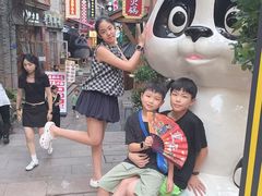-观音桥步行街
