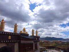 -噶丹松赞林寺