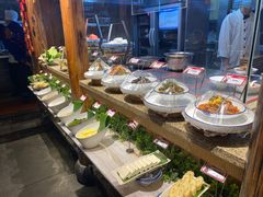 -野山舂·贵州现舂酸汤火锅(鸿通城店)