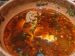 -成都你六姐·牛肉冒菜(信泰中心商场店)